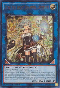 Lyna the Light Charmer, Lustrous (UR) #RA04-EN081